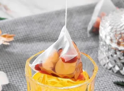 Borsa automatica a piramide con tè Triangolo in foglie di miele biologico Rooibos Macchina per imballaggio