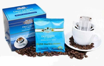 Impacchettatrice con filtro per caffè all&prime;orecchio sospeso