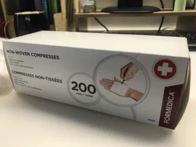 200PCS Confezione di tamponi monouso in tessuto non tessuto di piccole dimensioni