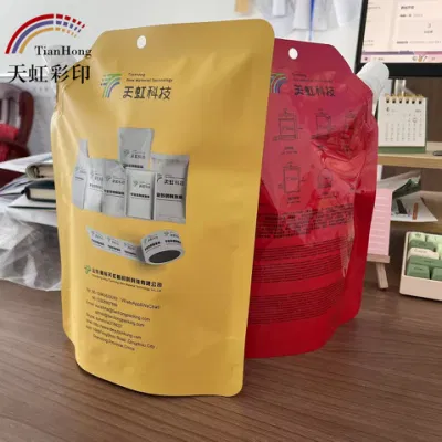 Confezione per liquido con beccuccio di riempimento per succo di beccuccio