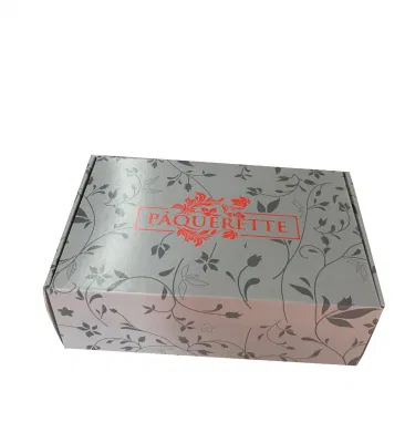 Confezione di carta per abbigliamento Beautiful Colour con vernice lucida
