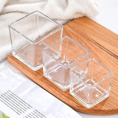 16 Oz Commercio all&prime;ingrosso nuovo decorato moderno Eco amichevole lati dritti Vaso di barattoli da candele quadrate profumate