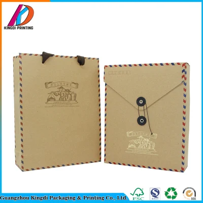 Confezione di carta Kraft marrone riciclata con chiusura creativa a corda