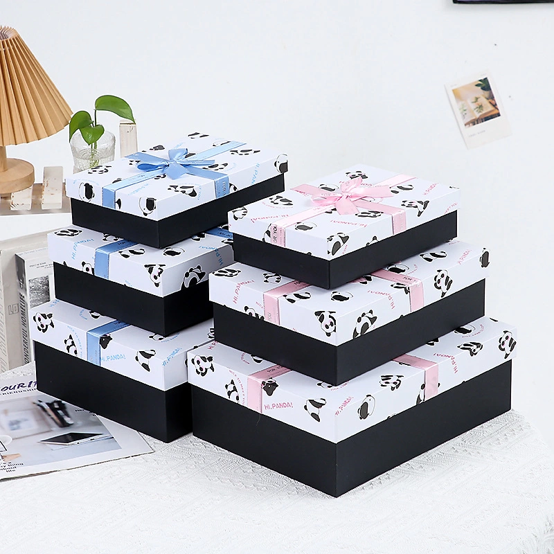 High-End Minimalist Style Custom Logo Printing Fashionable Rigid Cardboard Packaging Apparel and Shoes Gift Box