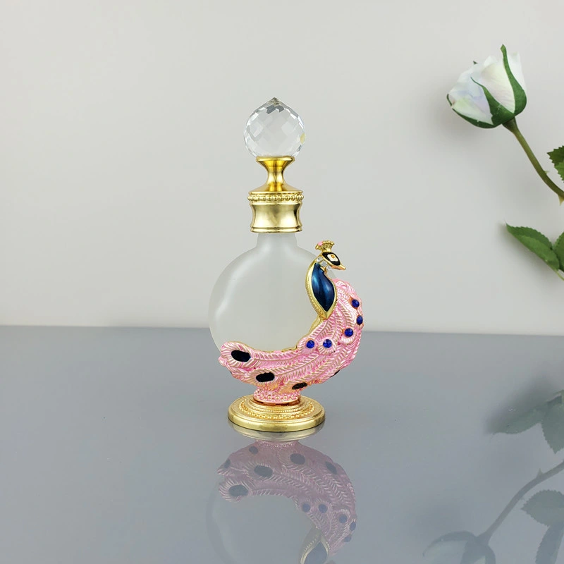 Dubai Essence Dispenser Bottle Middle East Essential Oil Glass Bottle Net Red Darjeeling Tea Alloy Peacock Perfume Empty Bottle