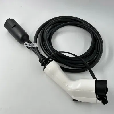 Evse 240V One-Phase EV Charger Type1 Plug 32A J1772 EV Charger Gun Extension Cable
