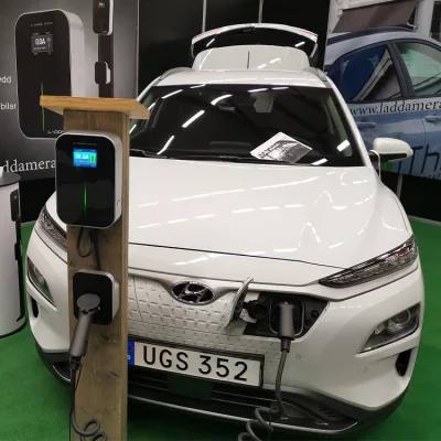 Besen Distribution CE TUV cuadro de pared 16A 32A listado RoHS 7kW 11kW 22kw Tipo 1 Tipo 2 montaje en pared AC Estación de carga EV Cargador de vehículo eléctrico