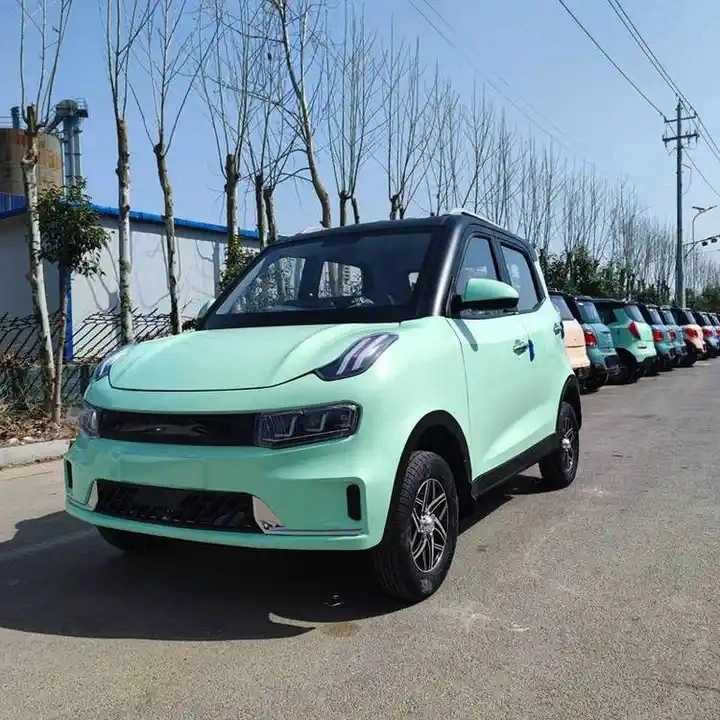 Miniev Electric Automobile Car Hatchback Electric Vehicle EV Car Chinese Manufacture New Energy Vehicle Charging Pile