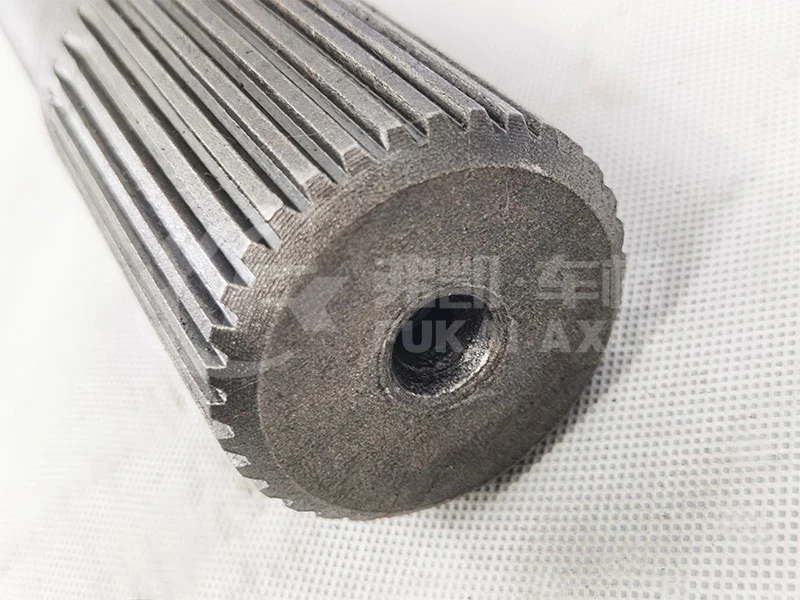 Customized High Precision Machining Axle Drive Spline for: Sinotruk/HOWO/Shacman/Fawjiefang/Dongfeng/Foton/Saic Truck Spare Parts Shaft
