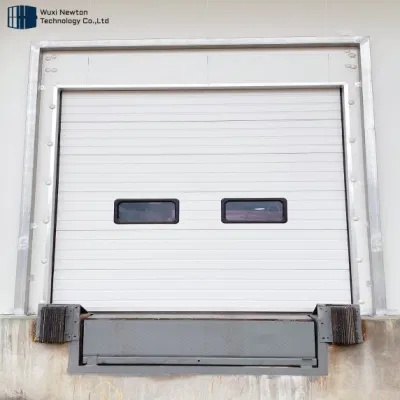  Porte industriali con sistema di tenuta dock e piattaforma logistica
