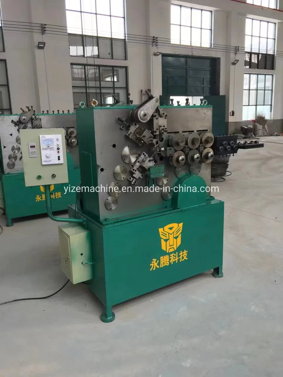 Automatic CNC Camless Wire Coiling Machine 3 Xis Hot Coil Car Garage Door Shutter Coil Spring Machine Price