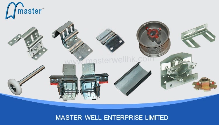 Industrial Sectional Garage Door Rollers / Hardware