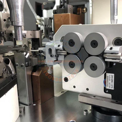 Jcw-Cst02 Full Auto Customize Both/Double/Dual End/Head Wire Harness/Cable Cut/Cutting Strip/Stripping Connector/Terminal Crimping/Crimp Equipment/Machine