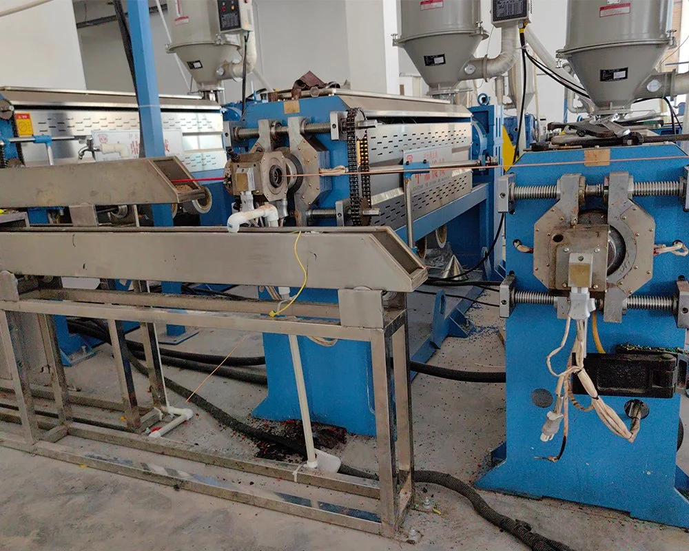 Electric Drop Copper Wire Making Machine PE Insulation Power Cable Extrusion Machine