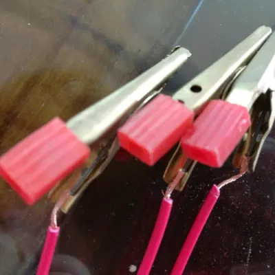 Morsetto per batteria in rame-nichel filo di rame LED Meson Saldatura a resistenza dei pin leggeri per componenti elettronici filo conduttore CC Saldatrice ad alta potenza duro