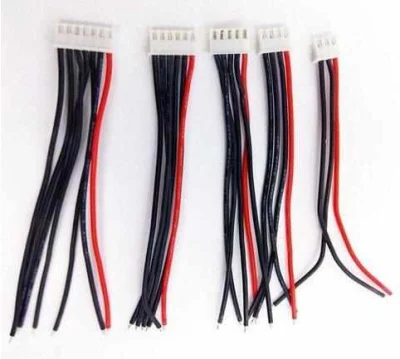  Gamma di tensione nominale 3c inferiore a 300 V XH distanza linea terminale Cavo elettrico per uso automobilistico da 2.54 8 cm