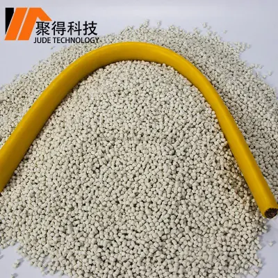 Estrusione fabbrica Vendita diretta filo elettrico protettivo composto tubo PVC Tubo flessibile in granuli in plastica morbida