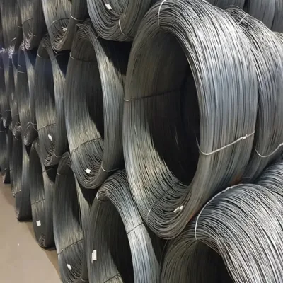 Filo in acciaio galvanizzato Electro Gi con rivestimento a caldo MS con AISI 1008 1006 0,3mm 2mm 4mm 6.5mm ASTM 6 8 9 10 12 14 18 20 indicatore in filo metallico barrato elettrico Cavo per staffa
