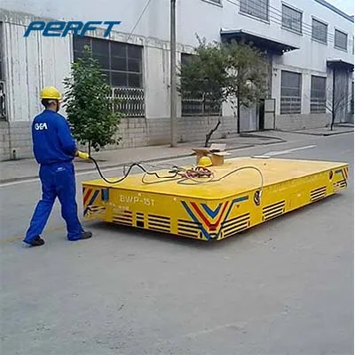 Carrello di trasferimento piano a guida motorizzata azionato a batteria
