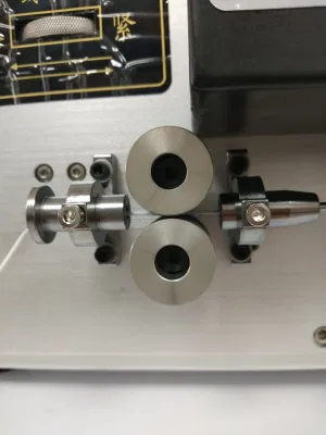 Macchina spelafili per cavo automatico USB Macchine per cavo USB di montaggio