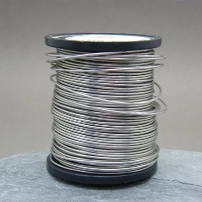 Saldatura AISI ASTM Soft AISI JIS SUS 304/304L trafilata a freddo Filo in acciaio inox lucidato con diametro di 0,13mm-3mm Produttore personalizzato di bobina