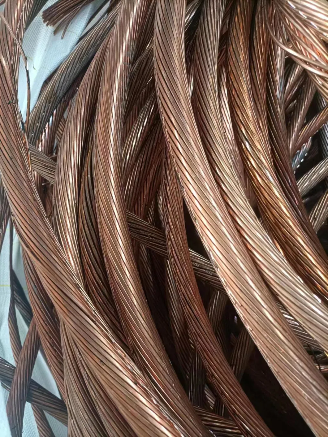 99.9% Pure Mill-Berry Copper Scrap Wire with Good Quality