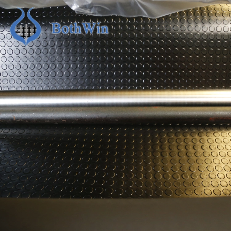 Odorless Anti Slip Rubber Floor Car Mat with Diamond Stud Checker Design