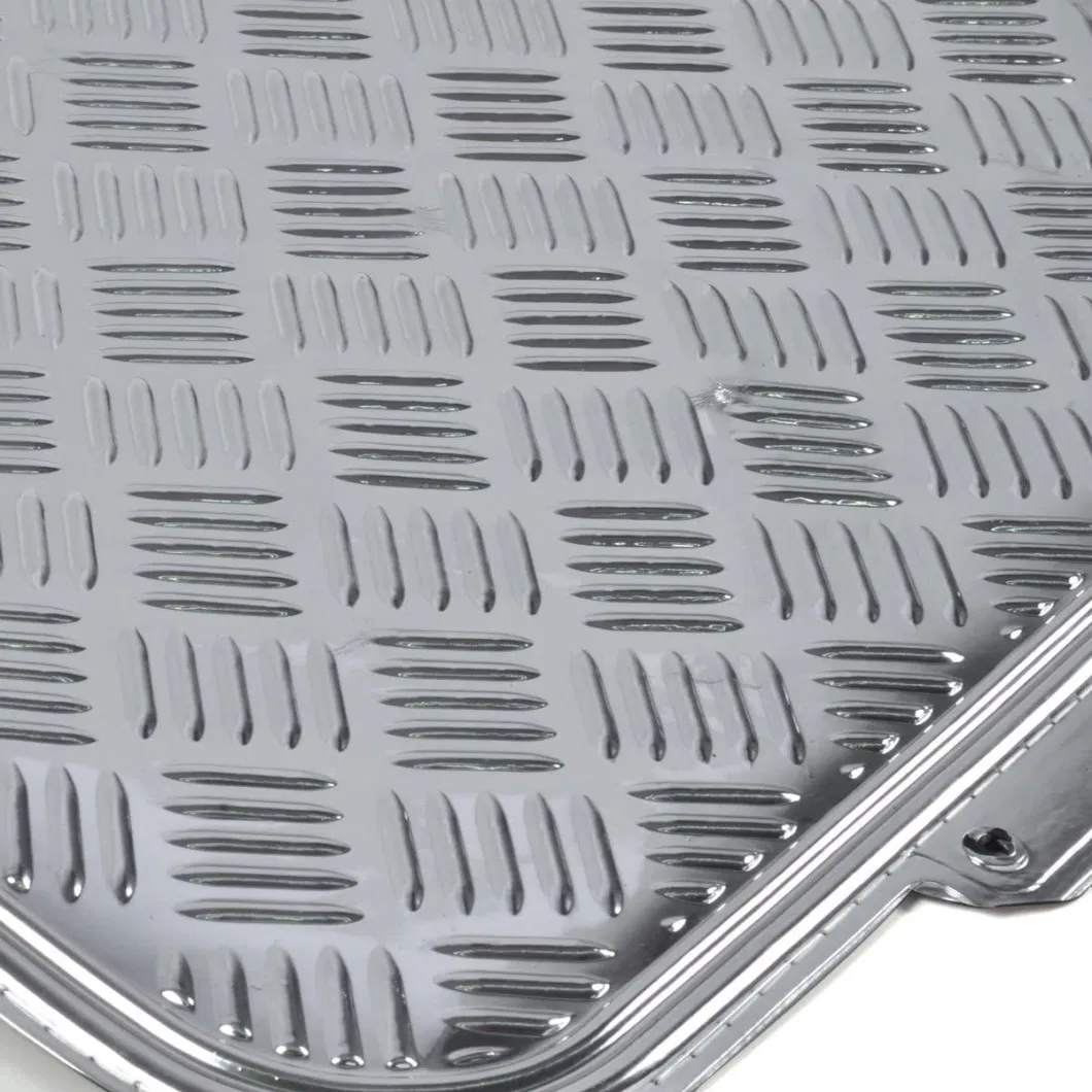 Universal Fit 4-Piece Metallic Design Car Floor Mat - (Silver)