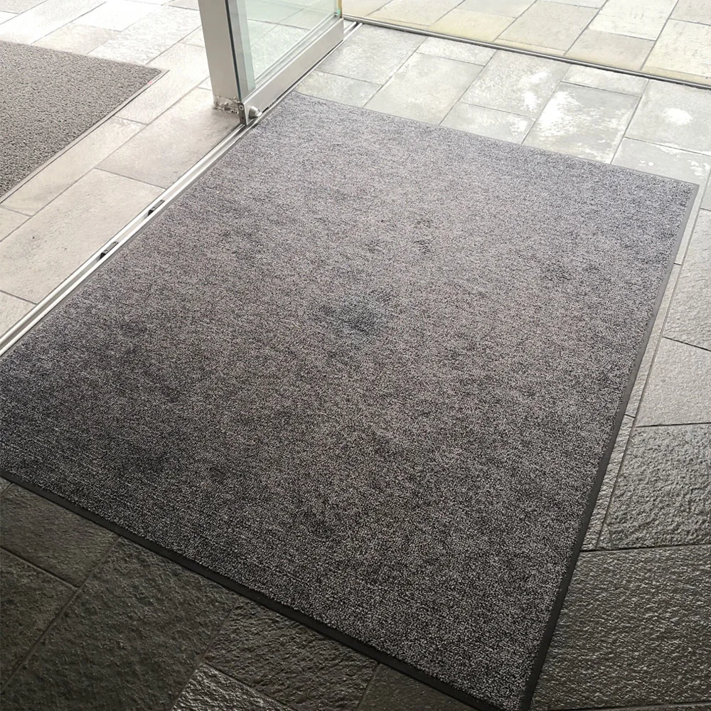 Machine Washable Rubber-Backed Nylon Carpet Entrance Mat