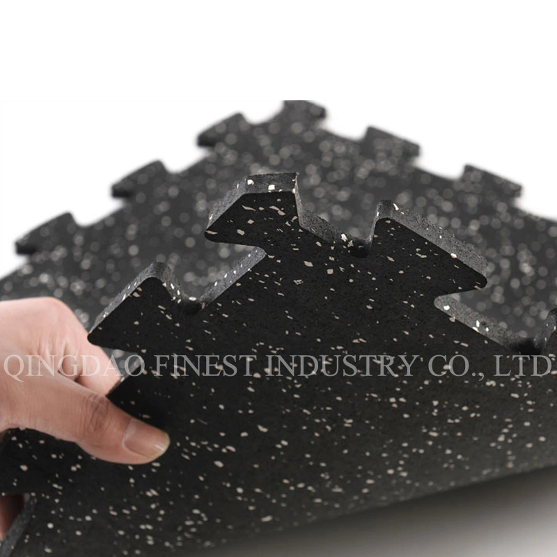 EPDM Stars Interlocking Rubber Carpet Flooring Mat for Sport Area