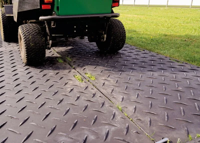 4X8 Ground Protection Pad Mud Ground Light Duty HDPE Mats