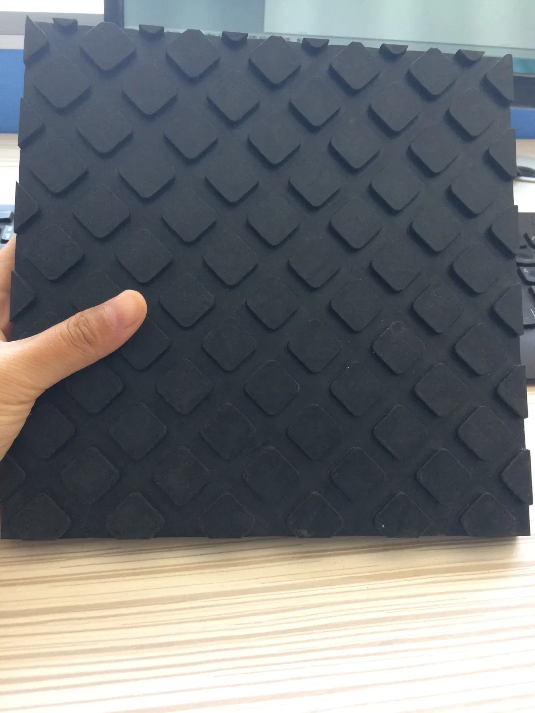 Cloth Insertion Rubber Stable Mat with 1ply
