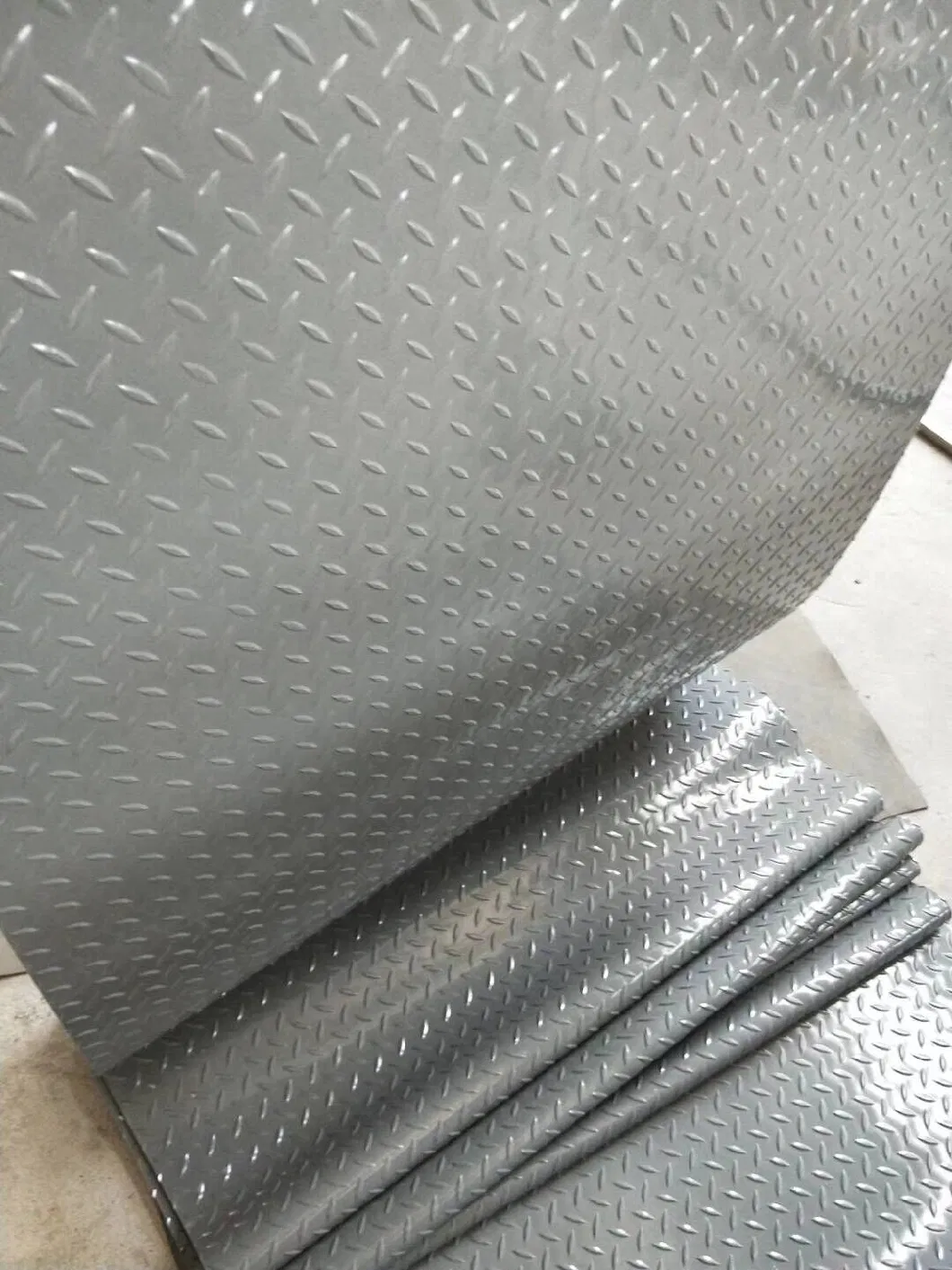 2mm Stud DOT Shiny Gray PVC Mat