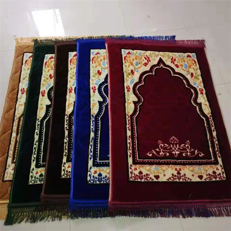 Wholesale Islamic Style Pray Mat for Muslim Women Printed Tassel Prayer Rugs and Carpet