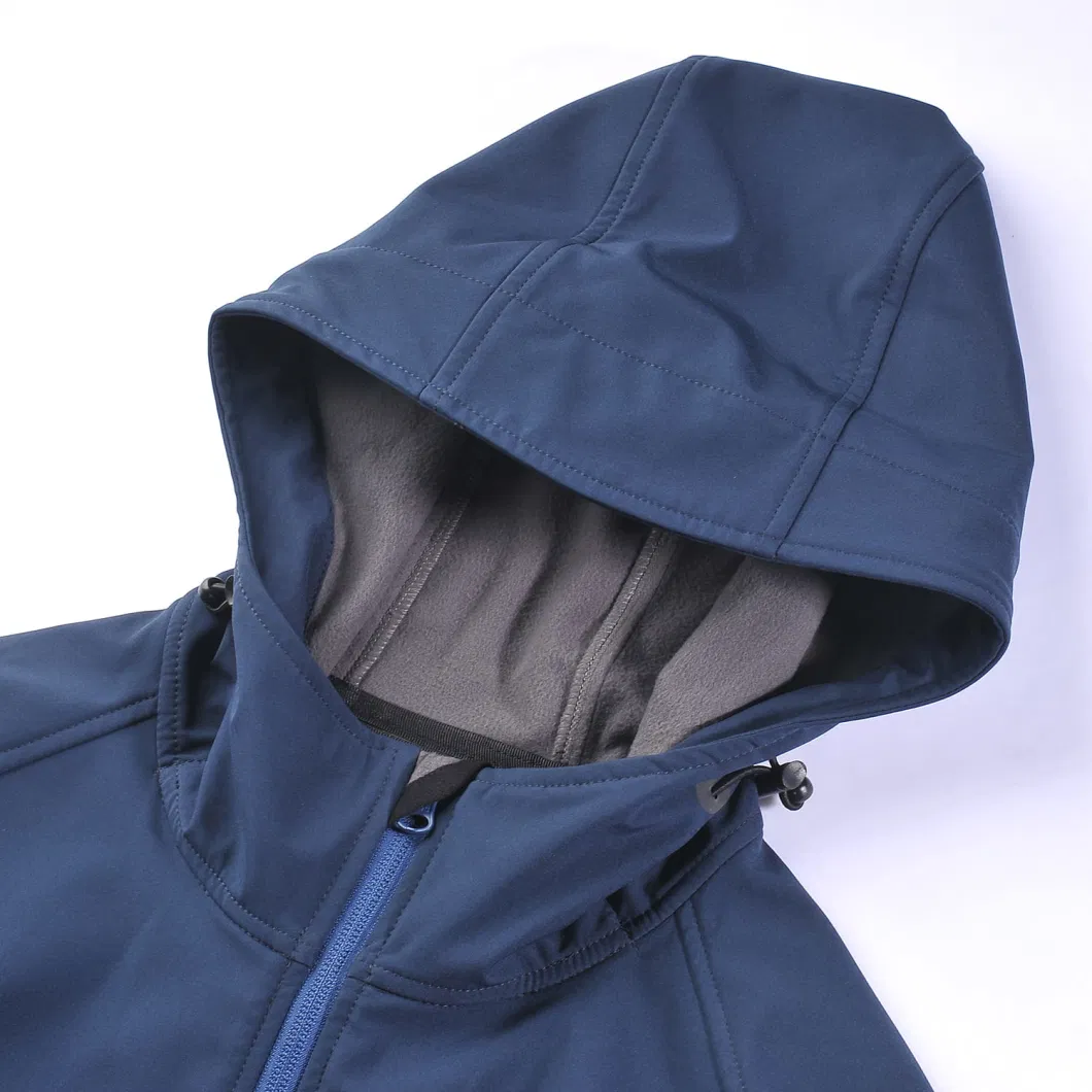 Men Waterproof Windproof Breathable 75D Softshell Jacket with Hood