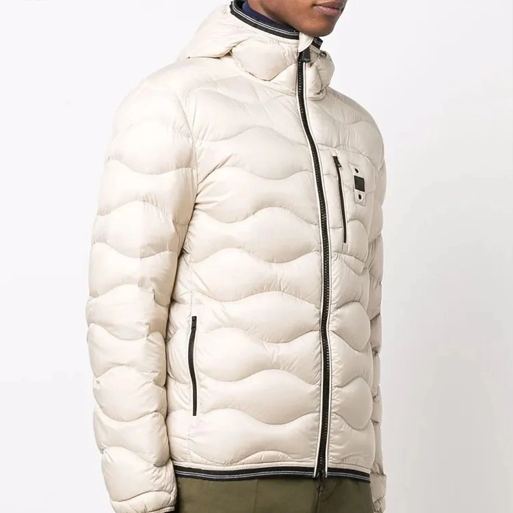Lulusen High Quality Finest Price Short Down Jacket Eco-Friendly Polyester Fiber Down Jacket