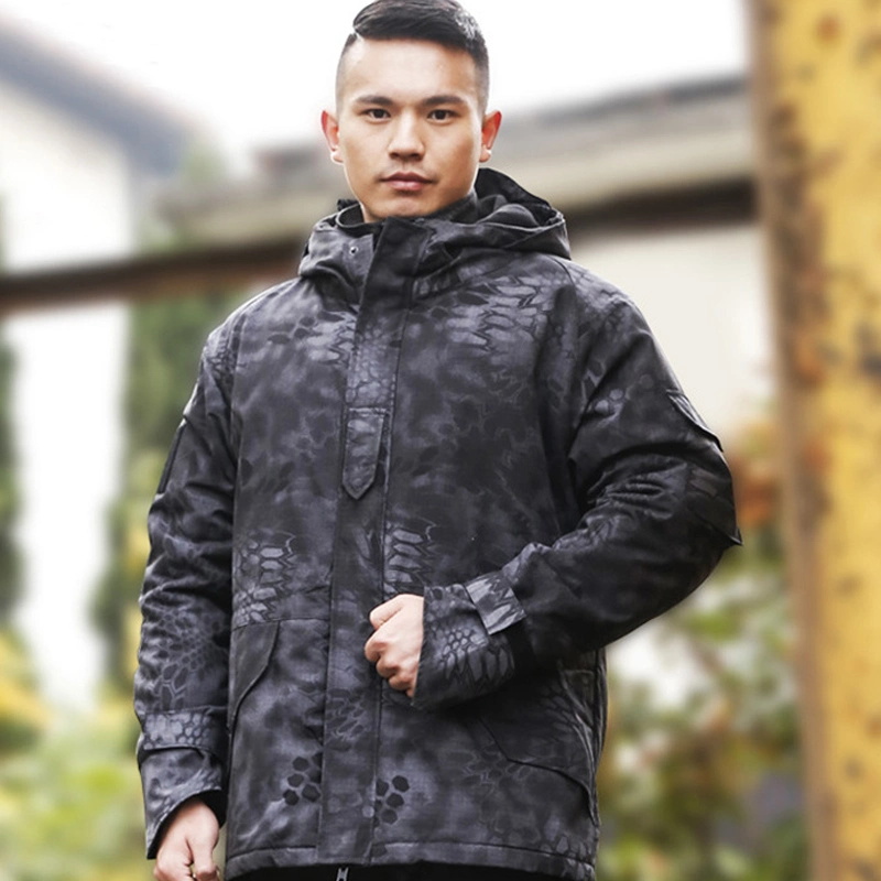 Wholesale Outdoor G8 Python Camouflage Charge Coat Men&prime; S Tactical Windbreaker