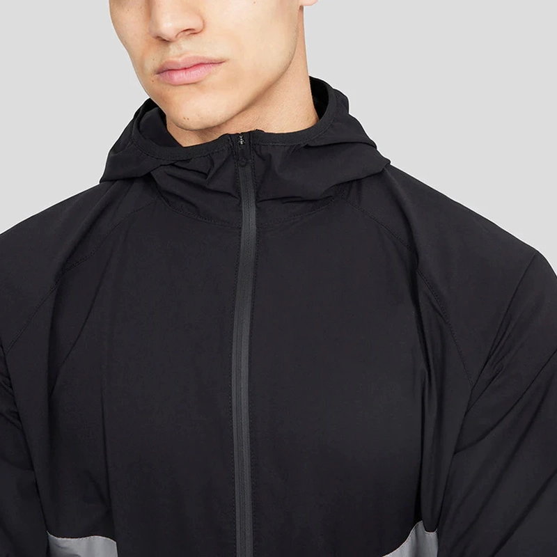 Factory Custom Wholesale Price Polyester Lightweight Windbreaker Jackets for Men