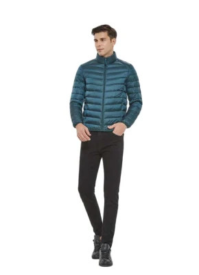 Fabricantes de ropa hombres mujeres Packable ligero Insulated Winter Down Puffer Chaqueta