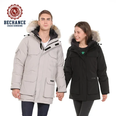  Estilos de la mujer en el exterior de Canadá clásico acolchada Down Jacket