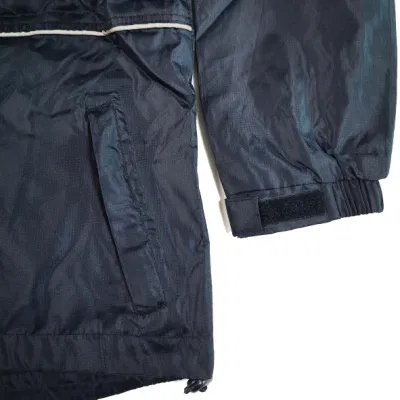  China Fabricante impermeable Casaca impermeable a la venta