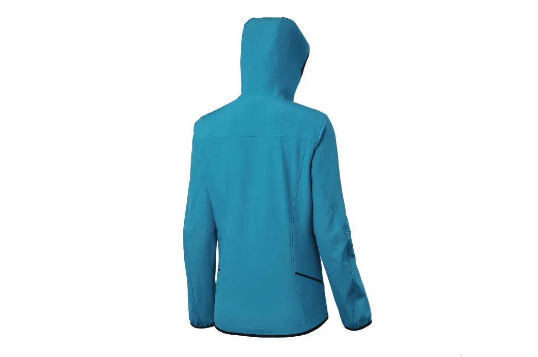 China Factory Customized Women Fashion Outdoor Clothing Sports Wear Softshell Jacket Full Zipped Hooded Winter Rain Jacket