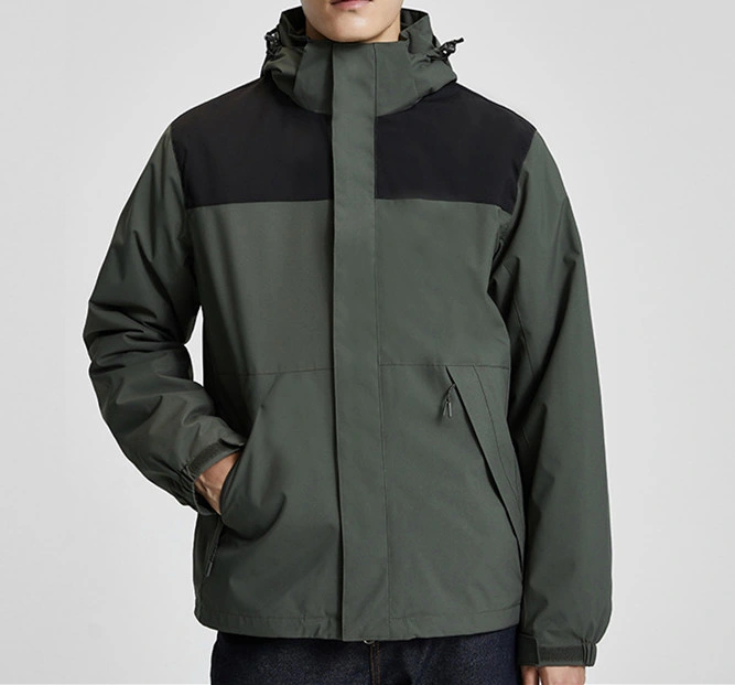 Men Classic Waterproof/Windproof/Outdoor Breathable Jacket Windbreaker with Contrast Colors