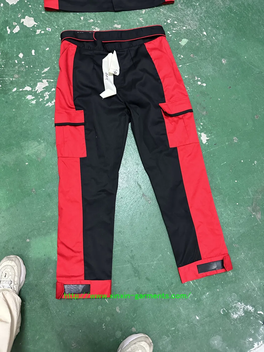 Classic Fit Free Draping High-Quality Fabric Work Uniform Source Manufacturer Customizable Work Clothes (W2329)
