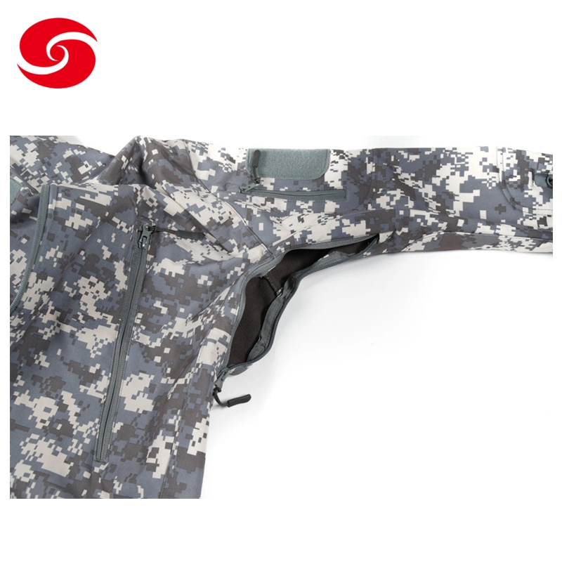 China Xinxing Military Digital Camo Softshell Jacket