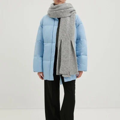 Moda Autunno-Inverno Donna caldo nylon cremoso Fit avvolto Giacca in piumino con cappuccio in blu per un look casual