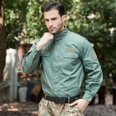 Camicia da esterni in stile militare con tecnologia impermeabile