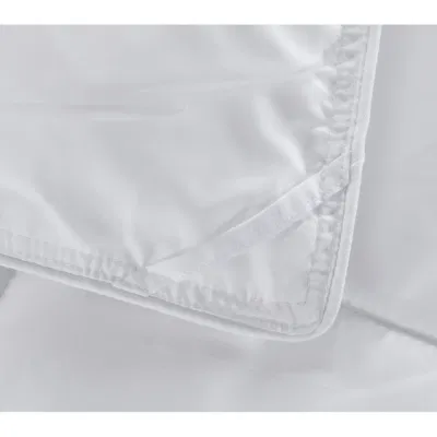 Piumino in poliestere personalizzato per la casa all′ingrosso Comforter leggero in poliestere