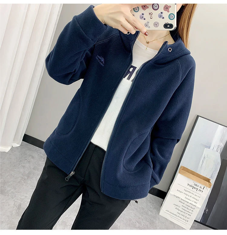 Autumn and Winter Outdoor Warm Fleece Jacket Women&prime; S Coat Sports