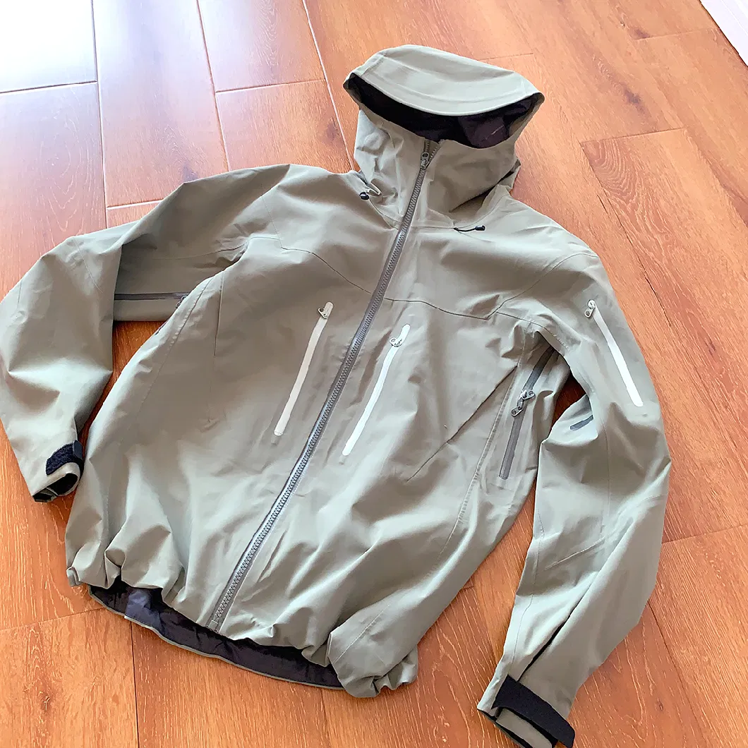 Wholesale Lightweight Waterproof Ski Raincoat Windbreaker Hiking Jacket